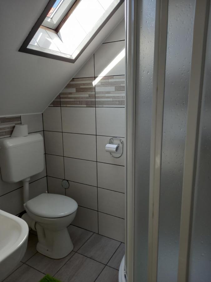 Viola Vendeghaz Bed and Breakfast Pápa Εξωτερικό φωτογραφία